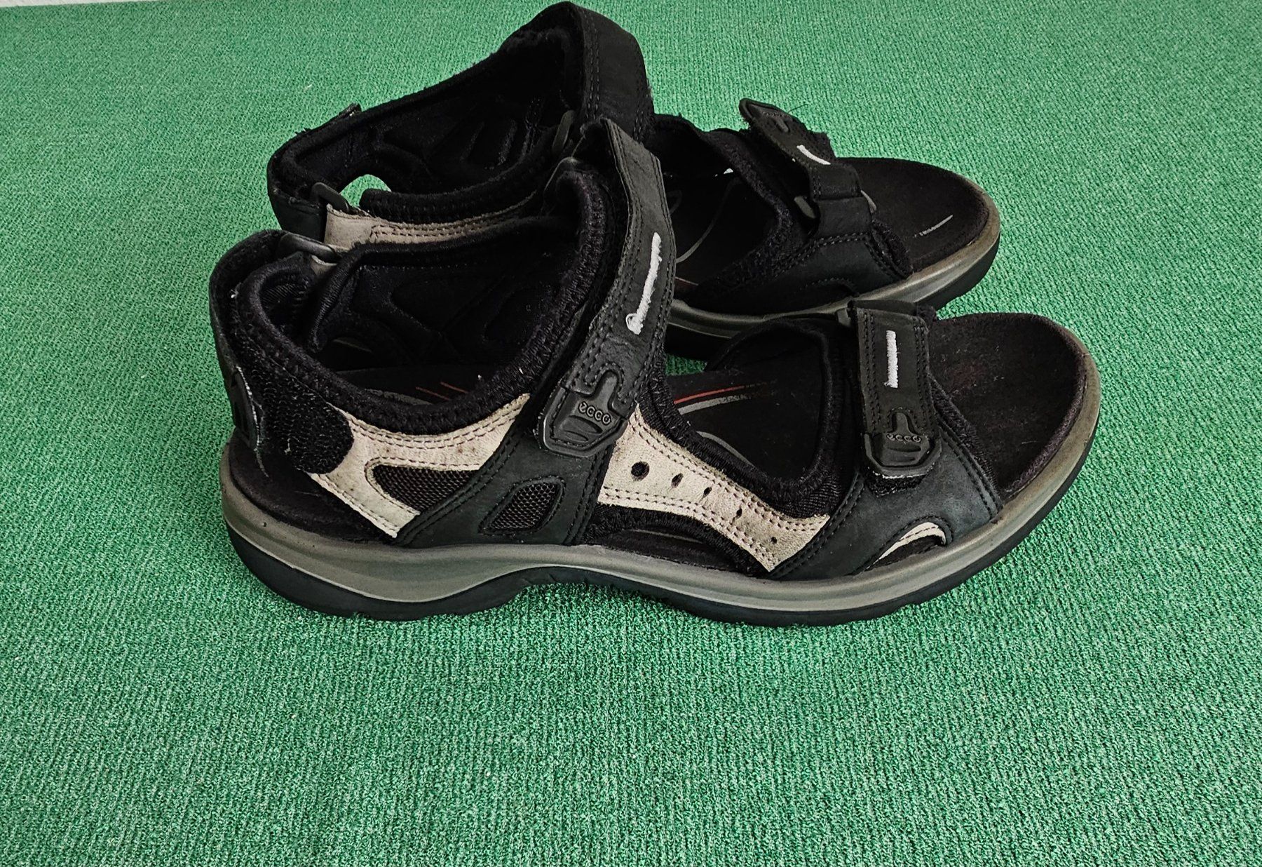 Ecco Scarpe da uomo: ***ECCO*** Sandalen Gr.39 – Usato da Bronschhofen venduto da Xena37