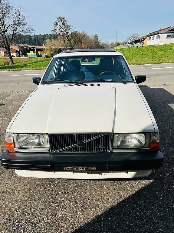 Volvo Automobili: Oldtimer Volvo 740 GL – Usato da Roggwil TG venduto da Rutschmann