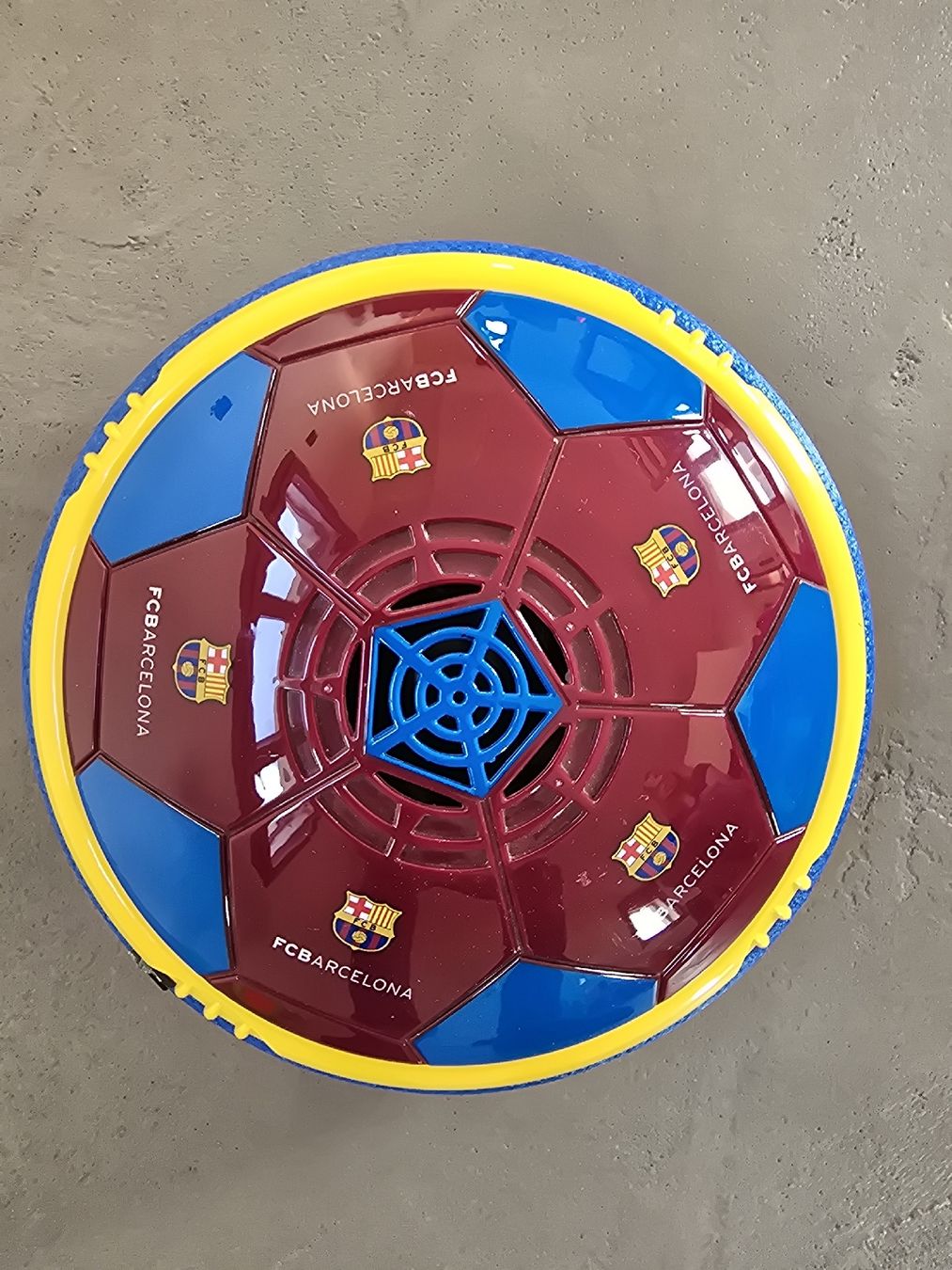 FC Barcelona Palloni: FC Barcelona Hover Luftfussball – Usato da Büron venduto da Liv7