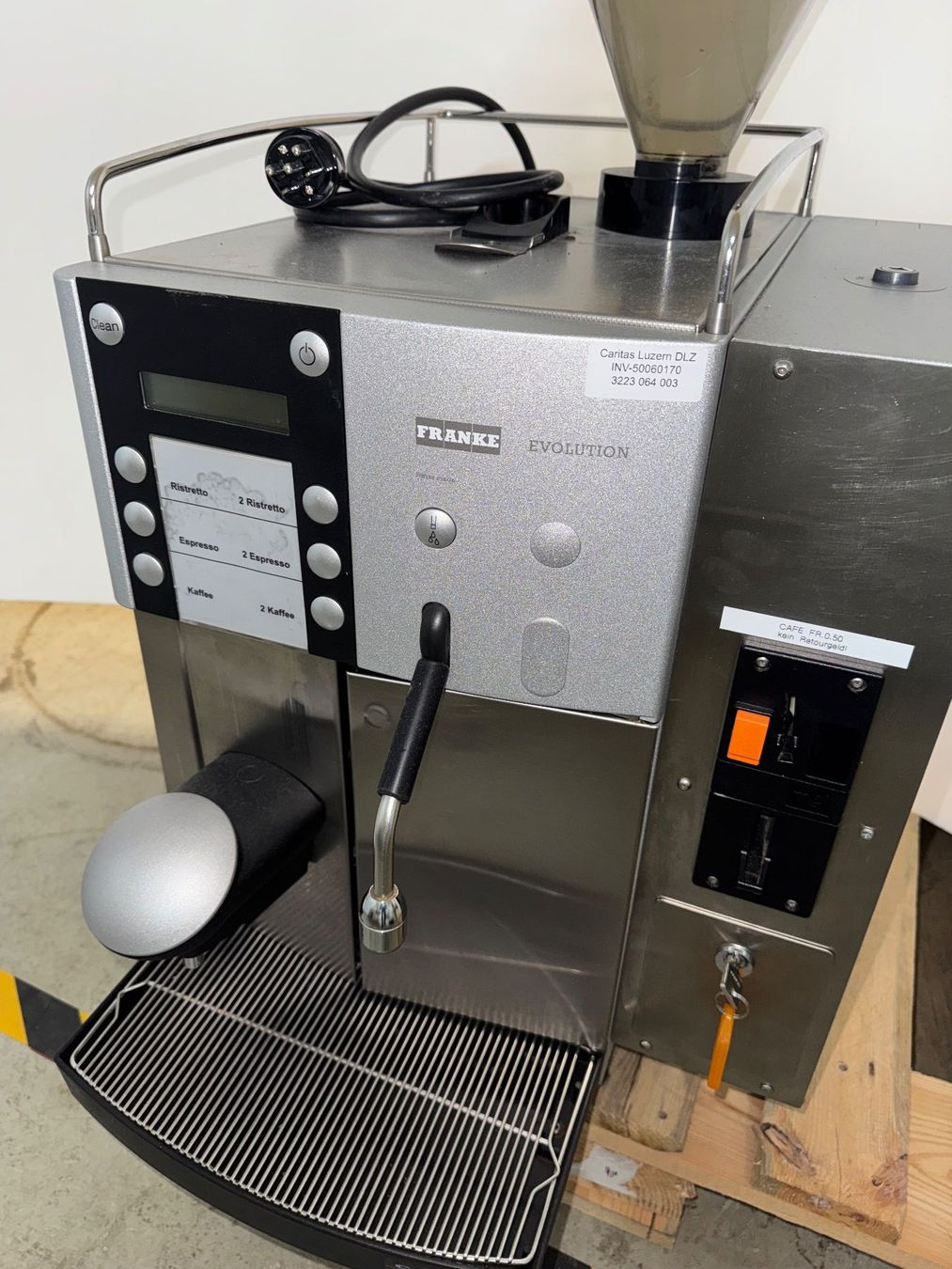 Machines à café & Machines à expresso: Kaffemaschine Franke Evolution – Défectueux à Luzern par CAZS_Luzern 1