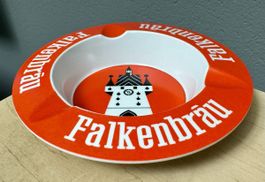 Dekorativer alter Aschenbecher FALKENBRÄU Baden Ornamin