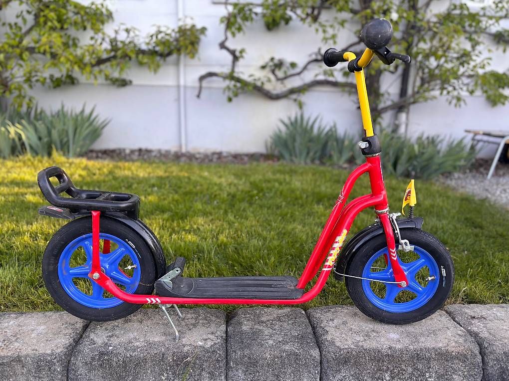 Kickboard: Kinder Trottinett – Usato da Herisau venduto da Designreich