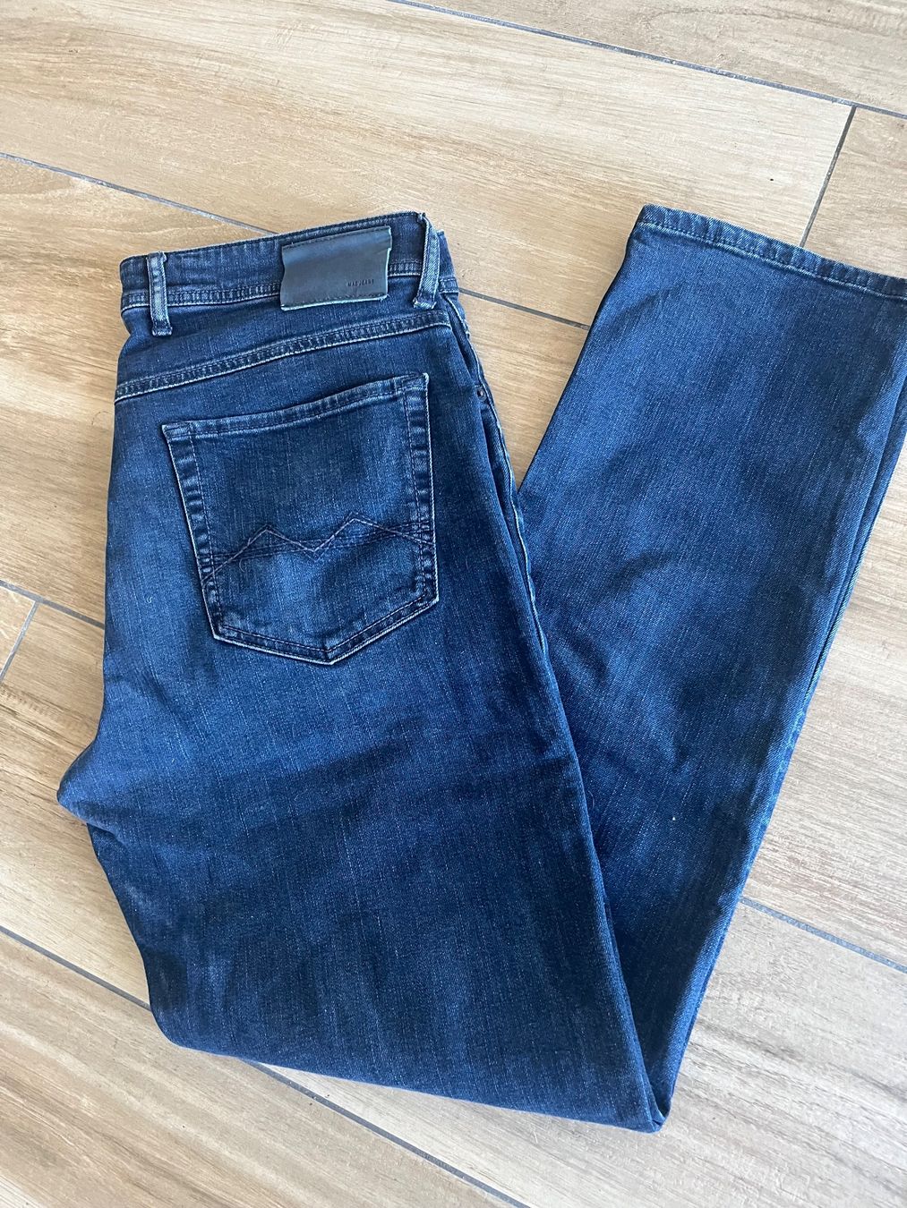 Jeans: Jeans – Neu (gemäss Beschreibung) aus Faoug von metropark 1