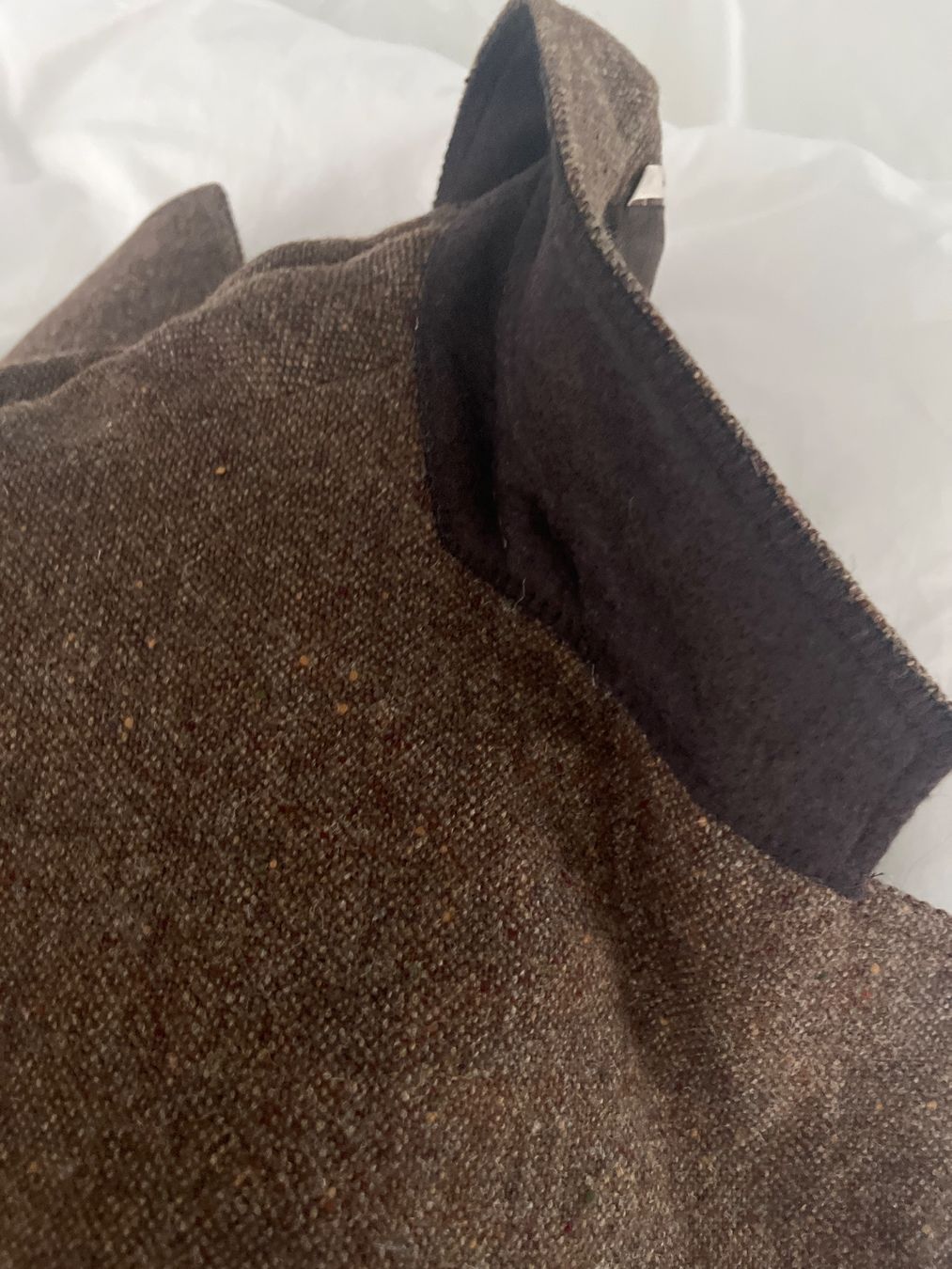 Jacken: Brown wollen  jacket with leather buttons – Gebraucht aus Rüschlikon von ant_5v7g 5