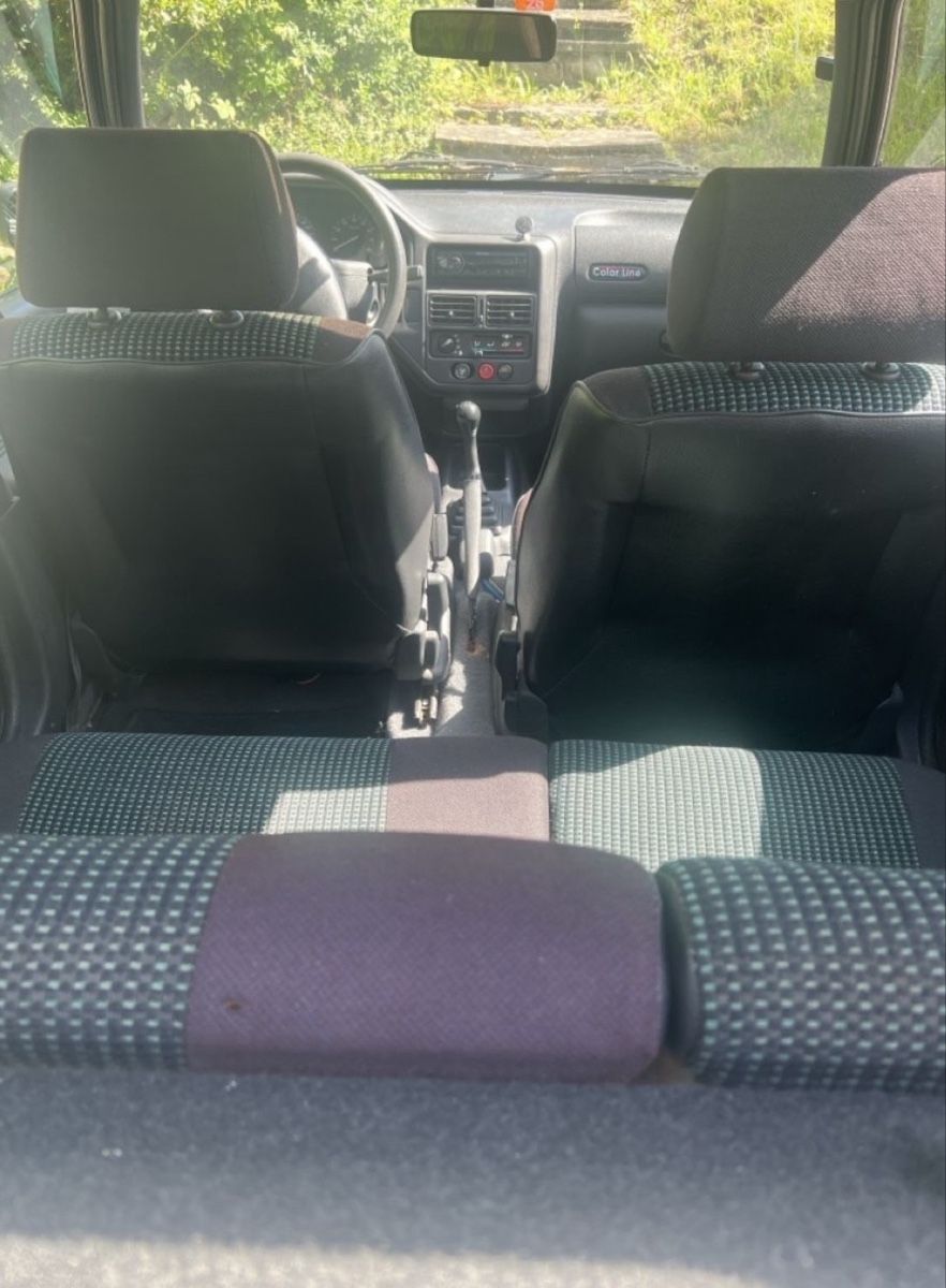 Peugeot Automobili: Peugeot 106 Color Lines  – Usato da Steckborn venduto da dnb_282s 2