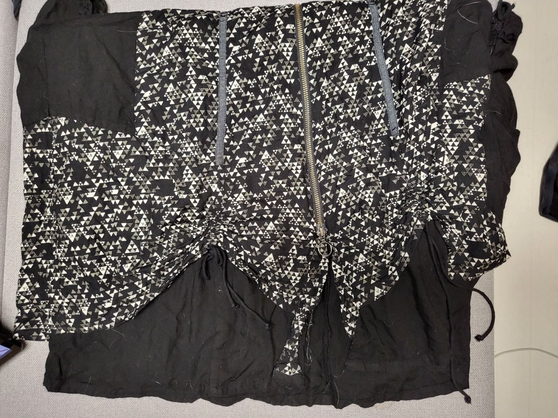 Giacche: Dünne Jacke – Usato da Lenk im Simmental venduto da banane50626 1
