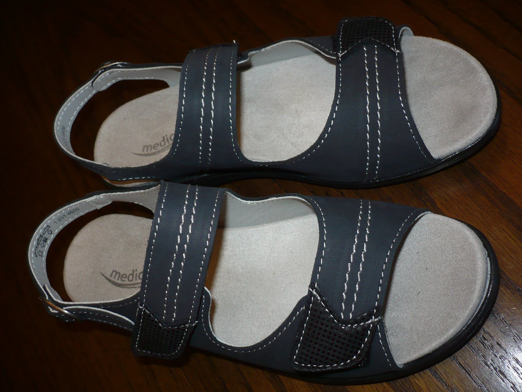 Damenschuhe: schöne MEDICUS Sandalen Gr. 38 neu – Neu (gemäss Beschreibung) aus Merzligen von Marthe22