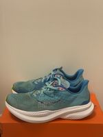 Hoka Mach 6 Laufschuhe Damen Grösse 41 1/3 blau Zustand gebr