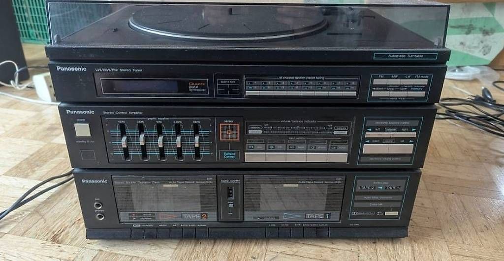 Radio: Panasonic Stereo Tuner – Usato da Seuzach venduto da kyra025