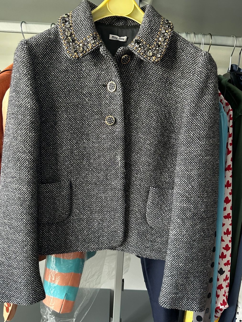 Miu Miu Giacche: Miu Miu Jacke – Usato da Küsnacht ZH venduto da Nano_zh