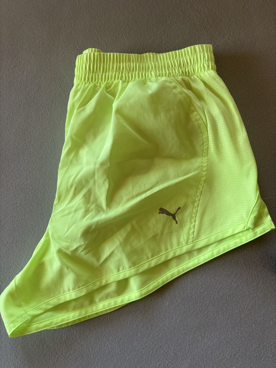 Puma Pantaloni: Puma Damen Runing Shorts – Usato da Mümliswil venduto da sib_296f 1