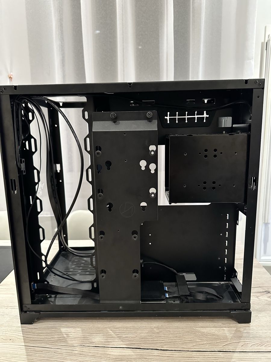 Lian Li Custodie: Lian-Li PC-O11D Razer Edition Gehäuse – Usato da Chur venduto da dur_f6cg 5
