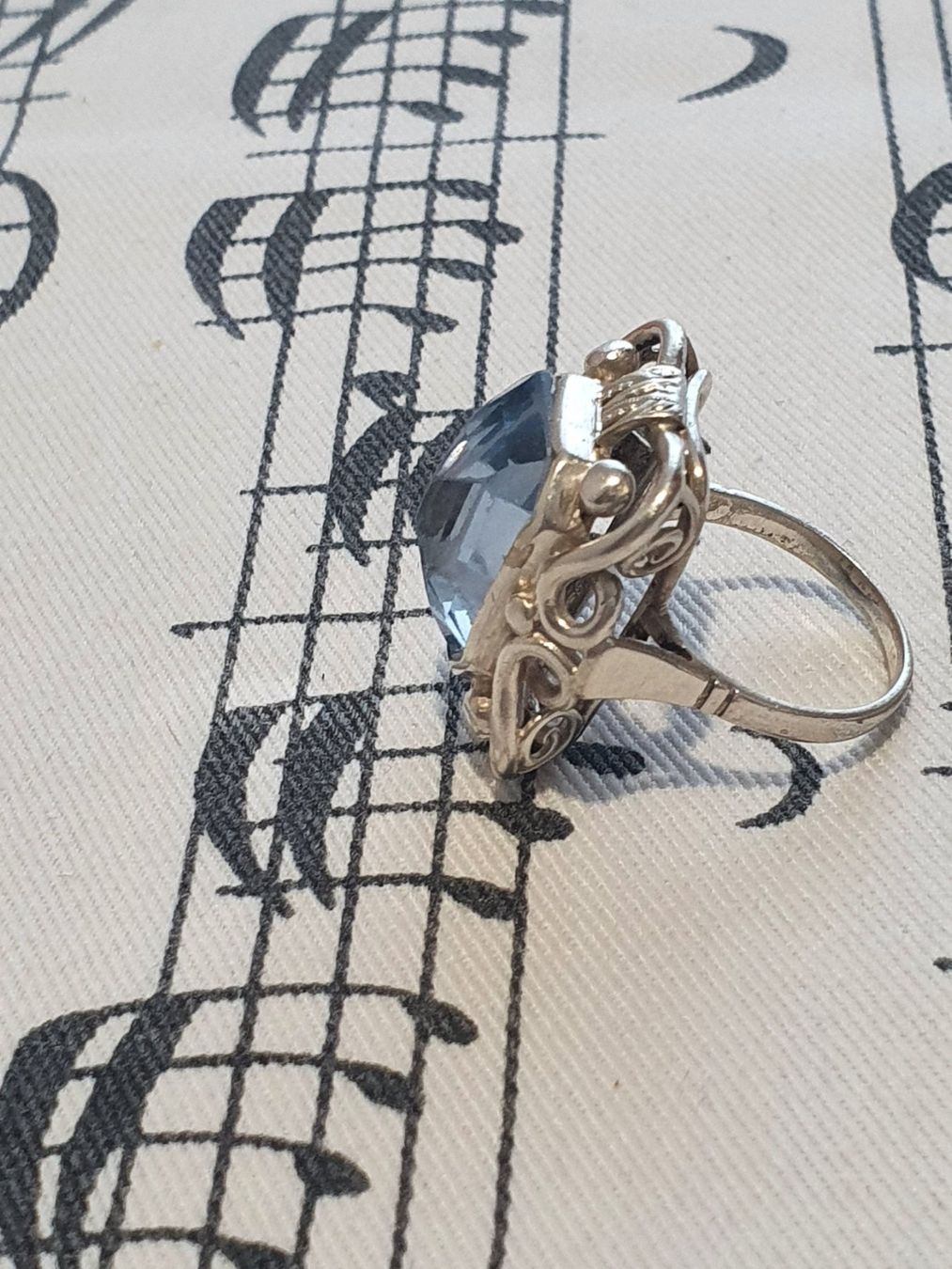 Anelli: Opulenter, phantastischer Blautopas-Ring in 835er Silber – Usato da Wohlen AG venduto da palmsprings 3