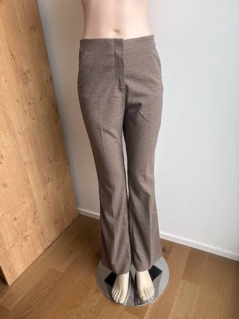 NEU Braun karierte Flared Hose Gr. M Herbst Preppy