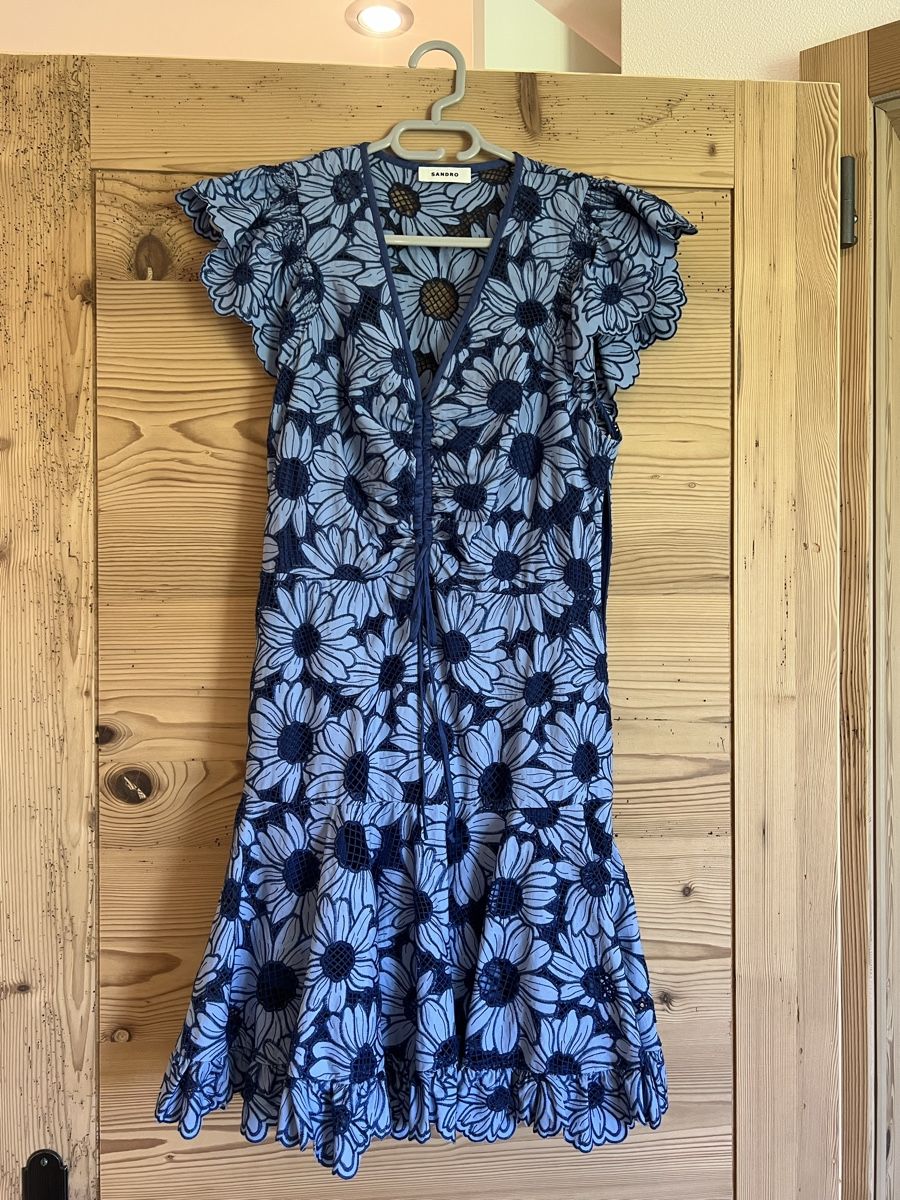 Sandro Vestiti: Sandro Kleid – Nuovo (secondo la descrizione) da Pfäffikon SZ venduto da deb_js59