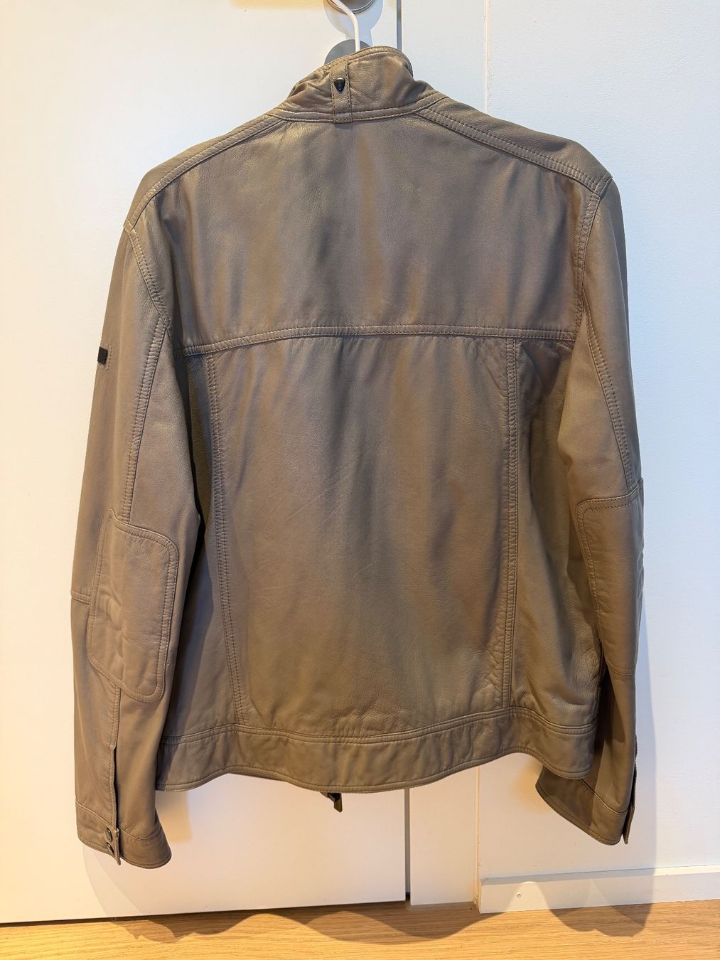 Strellson Jacken: Strellson Lederjacke Gr.50 – Gebraucht aus Zollikon von RAlessaL 2