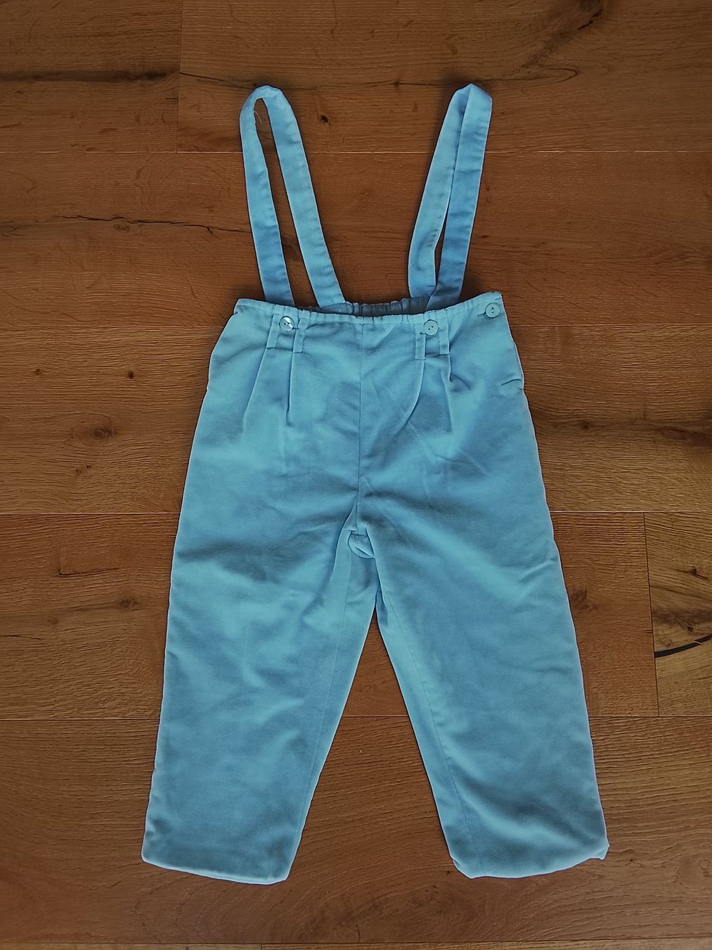 Pantalons: Hose Gr.115-125 cm/ Grösse 20 – D'occasion à St. Gallen par Okonomyiaki