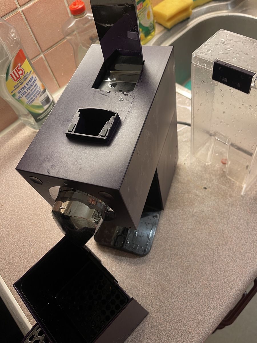Delizio Macchine per caffè & Macchine per espresso: Delizio Coffee Capsule Machine – Nuovo (secondo la descrizione) da Zürich venduto da Jiajun_Peng 2