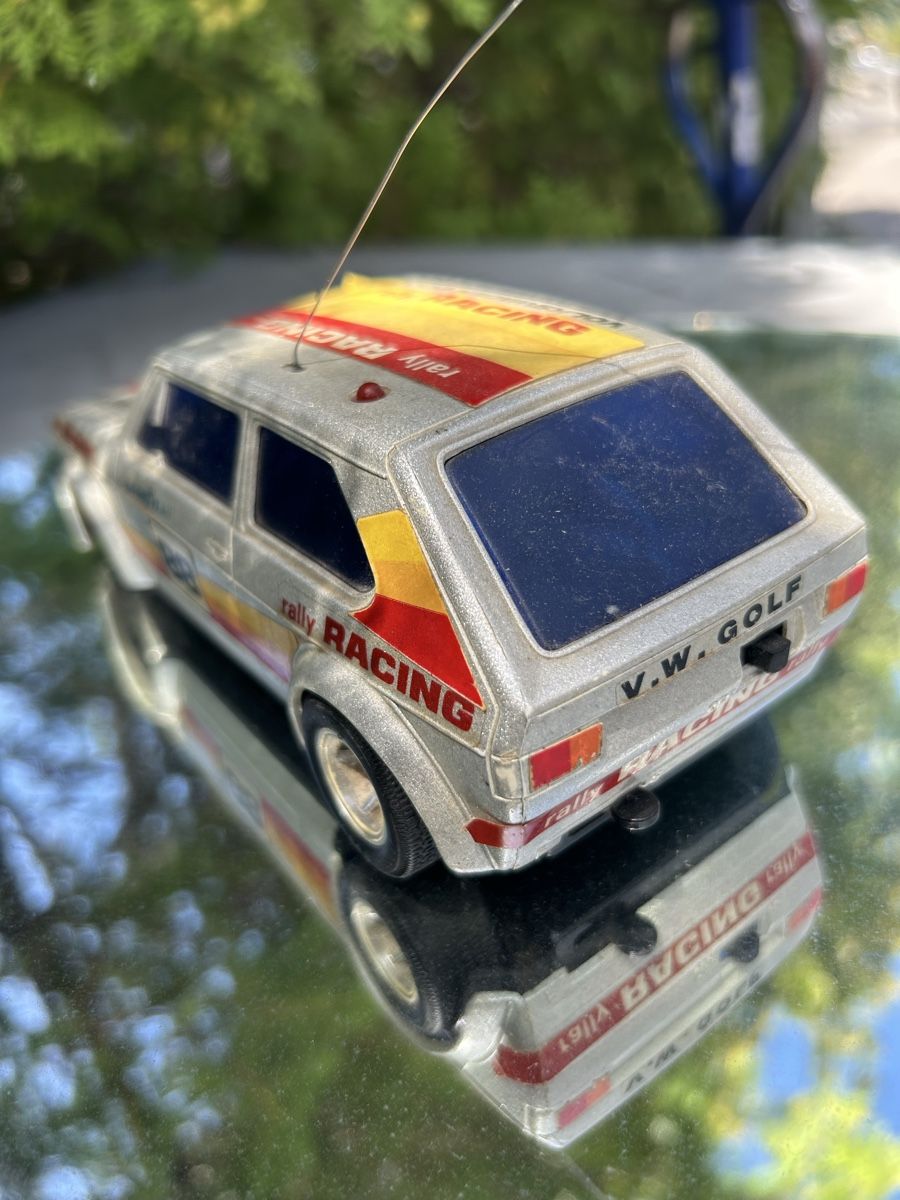 Volkswagen Modellautos: Voiture télécommandée V.W. Golf Rally 88 état d'usage – Defekt aus Thierrens von Bigla 3