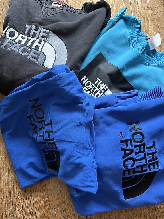 Pullover & Sweatshirts: 4x north face  – Gebraucht aus Schindellegi von Poshanna