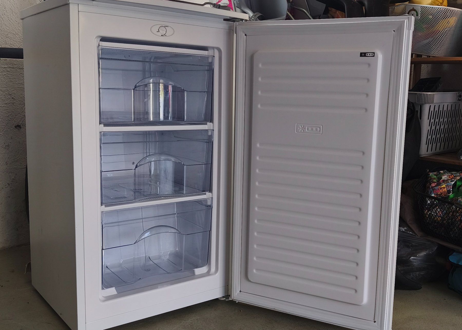Primotecq Congelatori: Gefrierschrank – Usato da Märstetten venduto da Stamy01 1