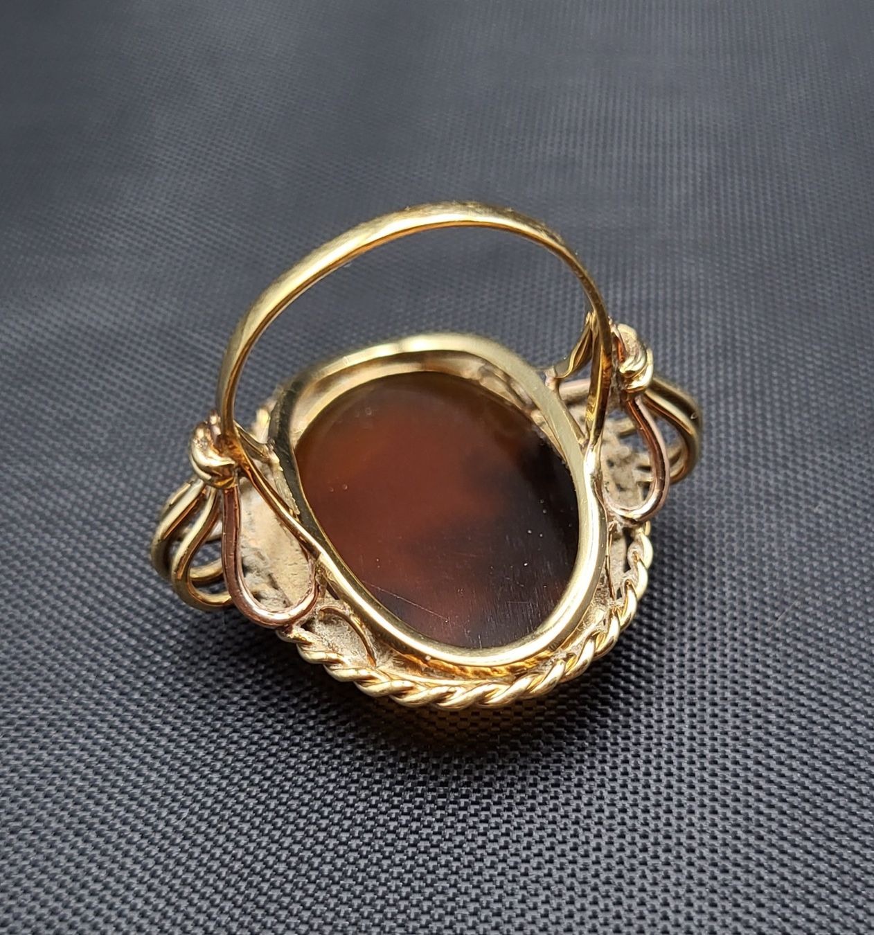 Anelli: Gold Ring 585 Mit Stein – Usato da Wald ZH venduto da Dasilver 1
