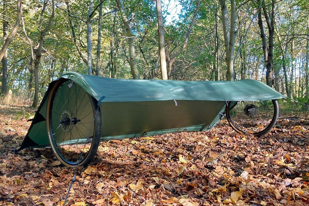 DD Hammocks DD Tarp 3.5x3.5 | Shelters And Tarps | English
