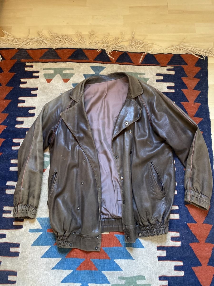 Jacken: Veste en cuir – Gebraucht aus Chavannes-Renens von jtaram