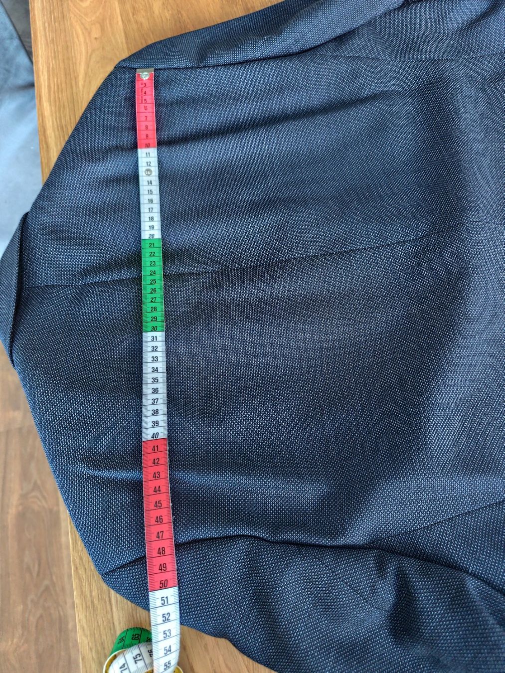 Completi, tute sportive e funzionali: Anzug Jacke dunkelblau meliert – Usato da Zürich venduto da Virutosa 4