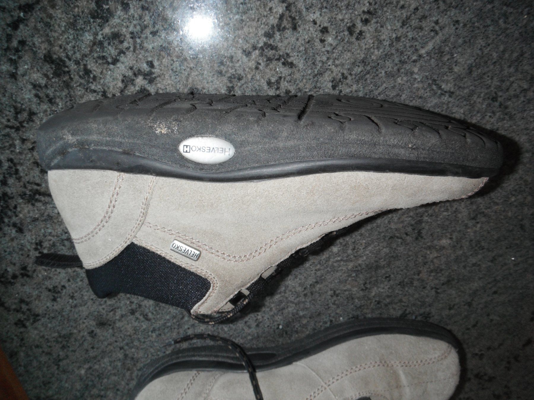 Helvesko Damenschuhe: Helvesko Damenschuhe Grösse 40 – Gebraucht aus Birr von basele 2