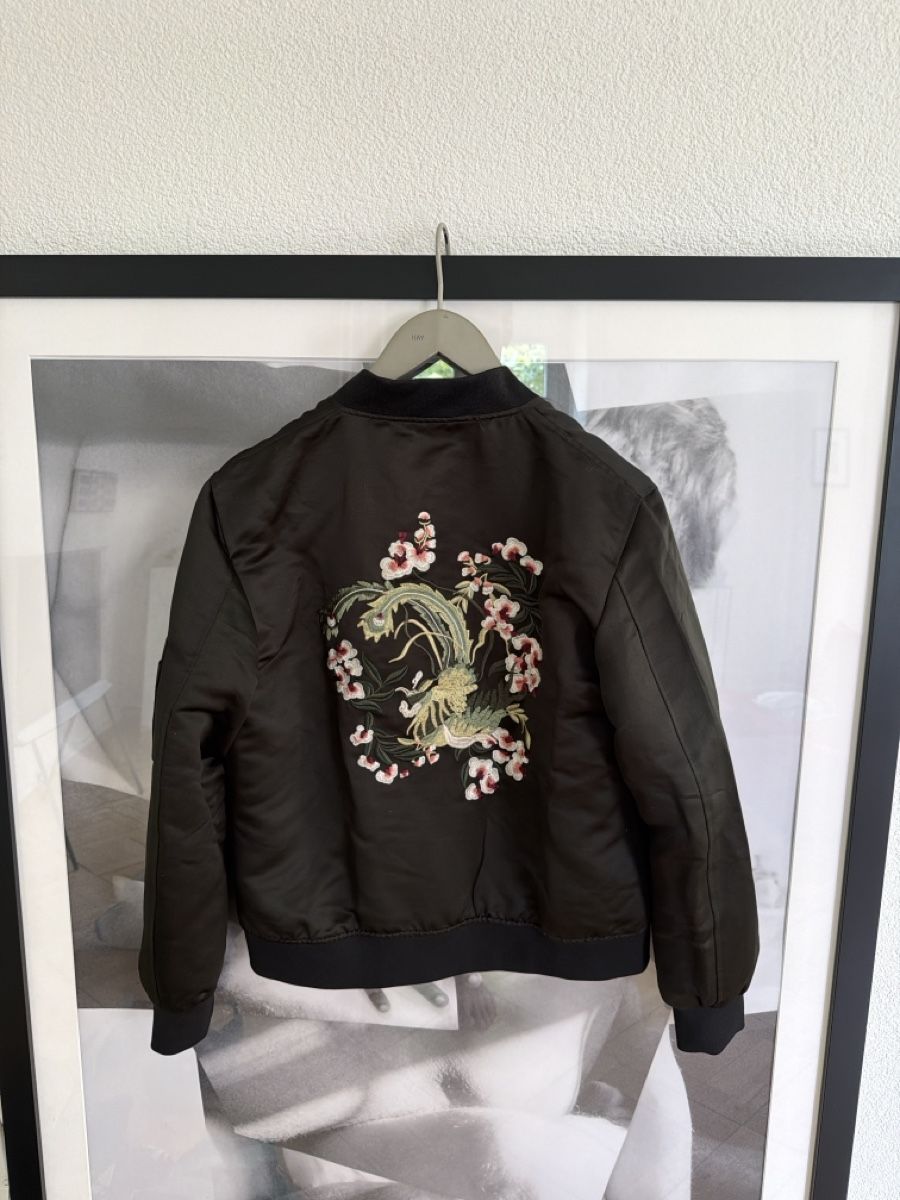Zara Jacken: Bomber Jacke – Gebraucht aus Zürich von by.mr.evans