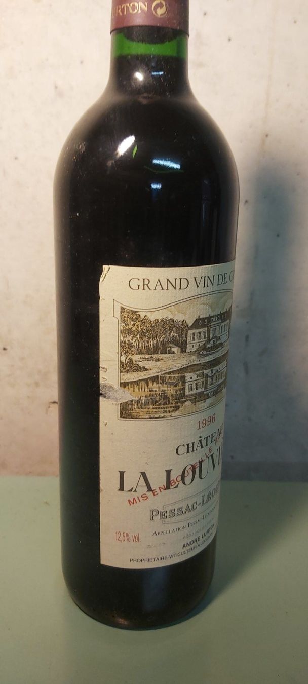 Wein: 1 Flasche Château La Louvière 1996 – Neu (gemäss Beschreibung) aus Uffikon von Betterwo 1