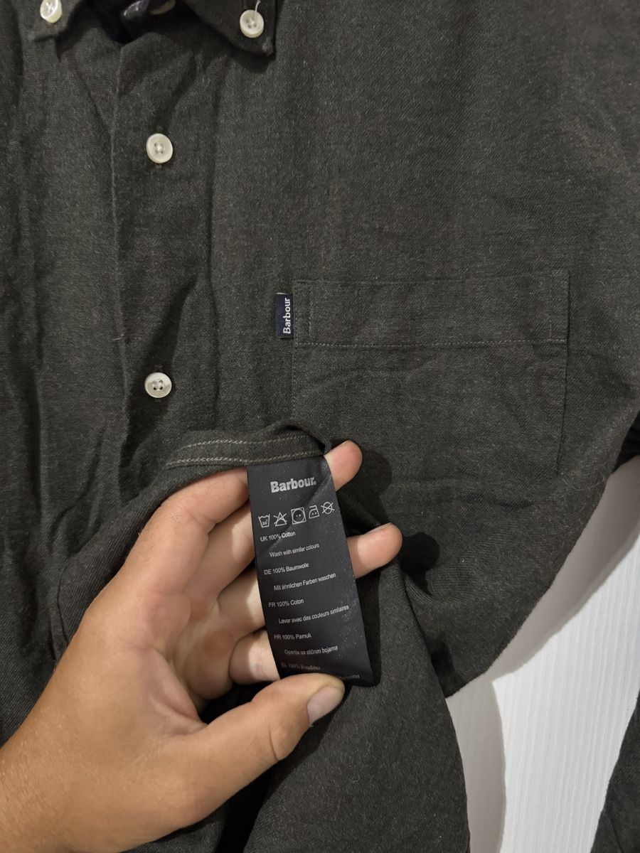 Barbour Camicie: Barbour Hemd dunkelgrau Grösse M Tailored Fit oryginal – Nuovo (secondo la descrizione) da Wetzikon ZH venduto da Jan_wojt 6