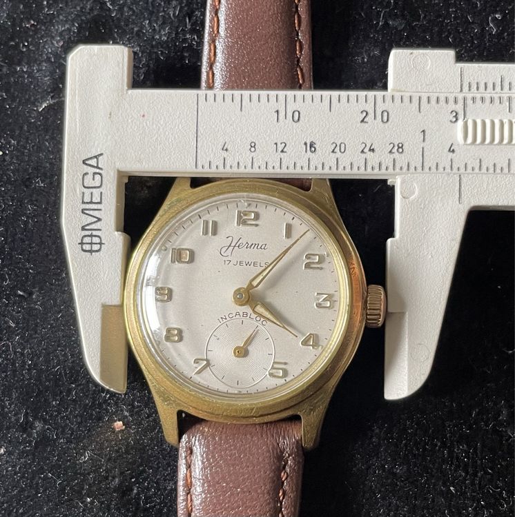 Montre mécanique suisse Herma 17 rubis (D'occasion) à Binningen
