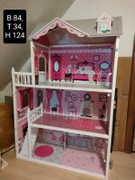 Grosses Barbie / Puppenhaus aus Holz