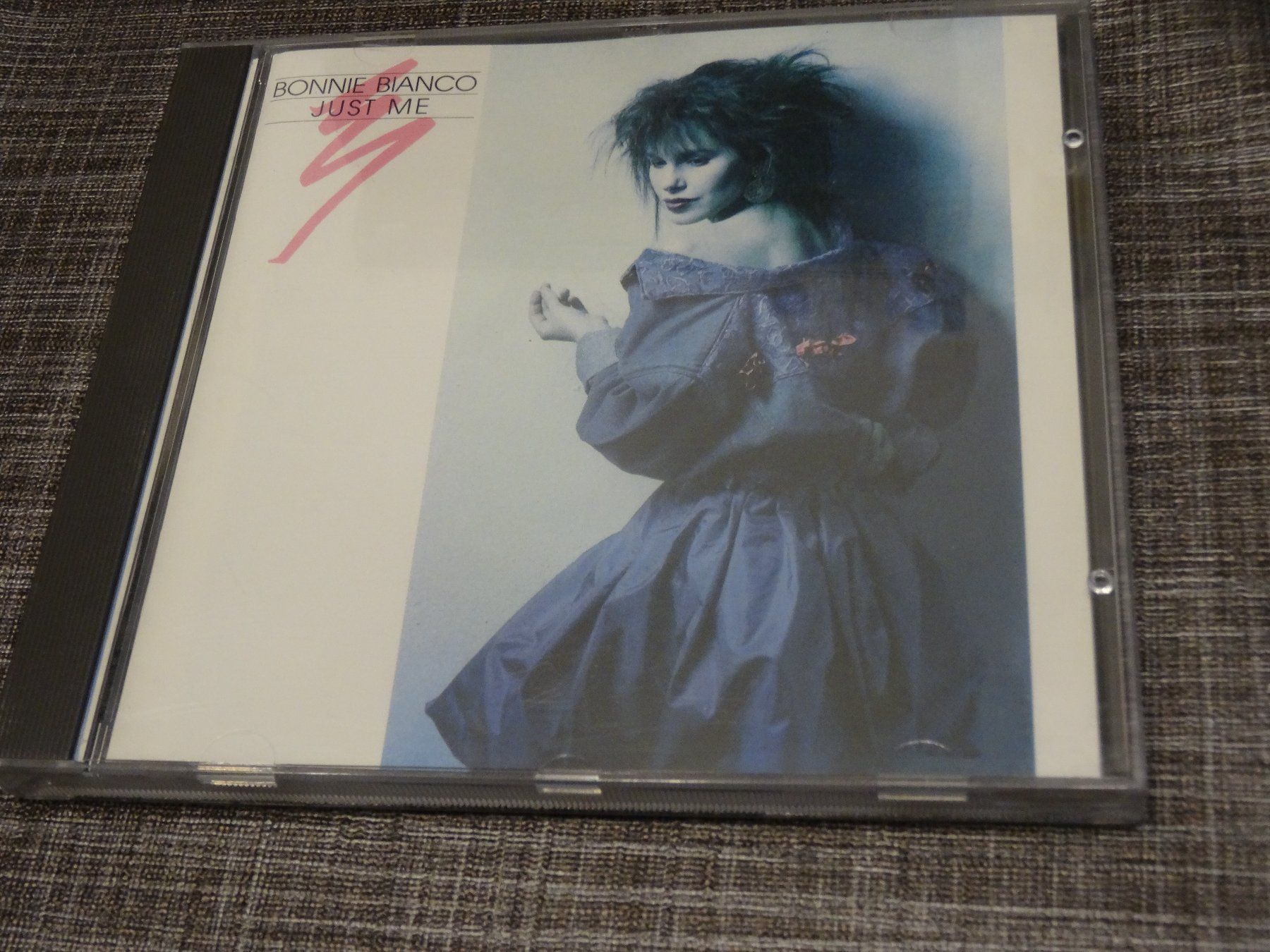 CD: Bonnie Bianco - Just me CD – Usato da Olten venduto da Disc-Ausverkauf