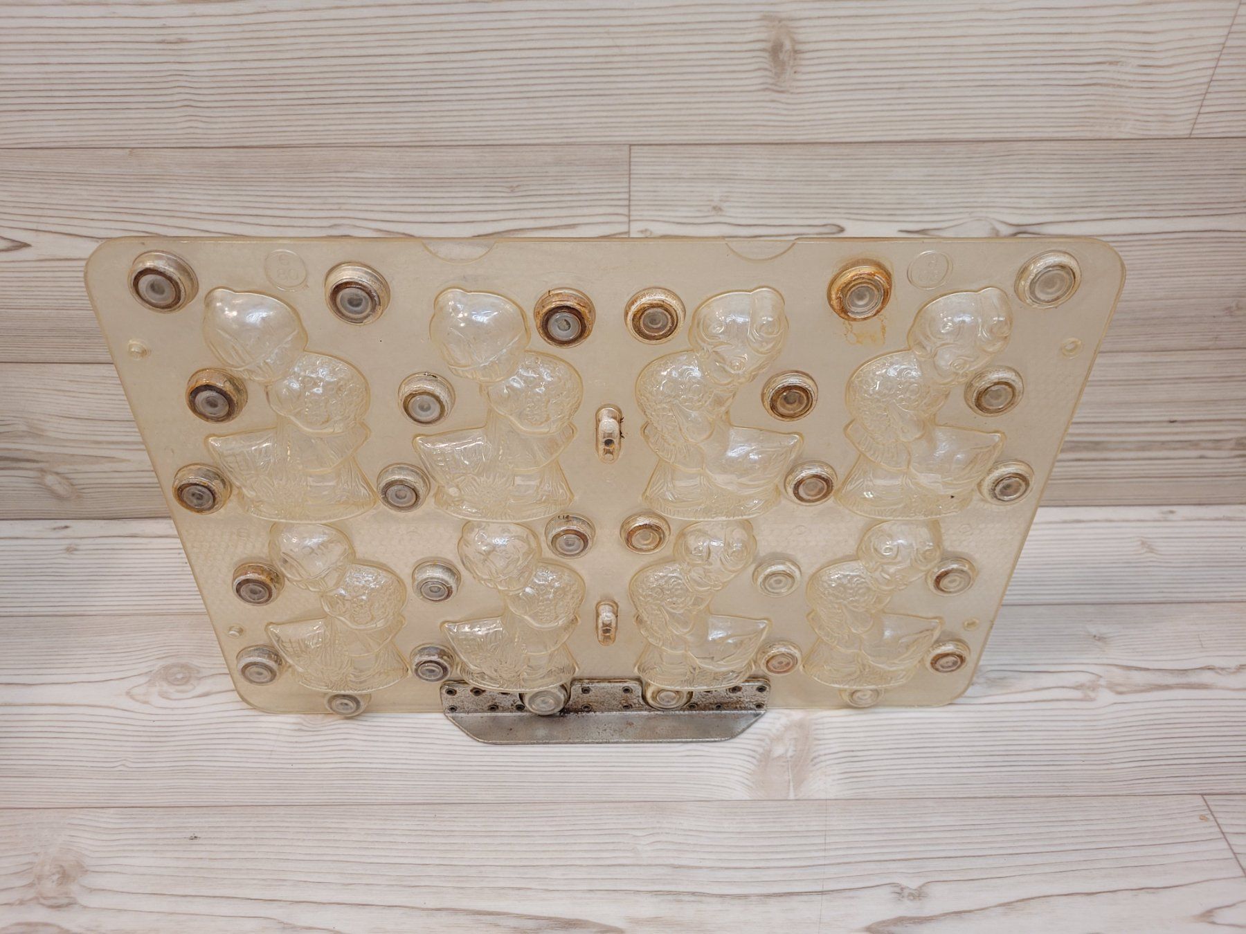 Backformen: Backform Schokolade Figuren Magnet Form Enten Mädchen – Gebraucht aus Nottwil von Wondewa-Shop 3