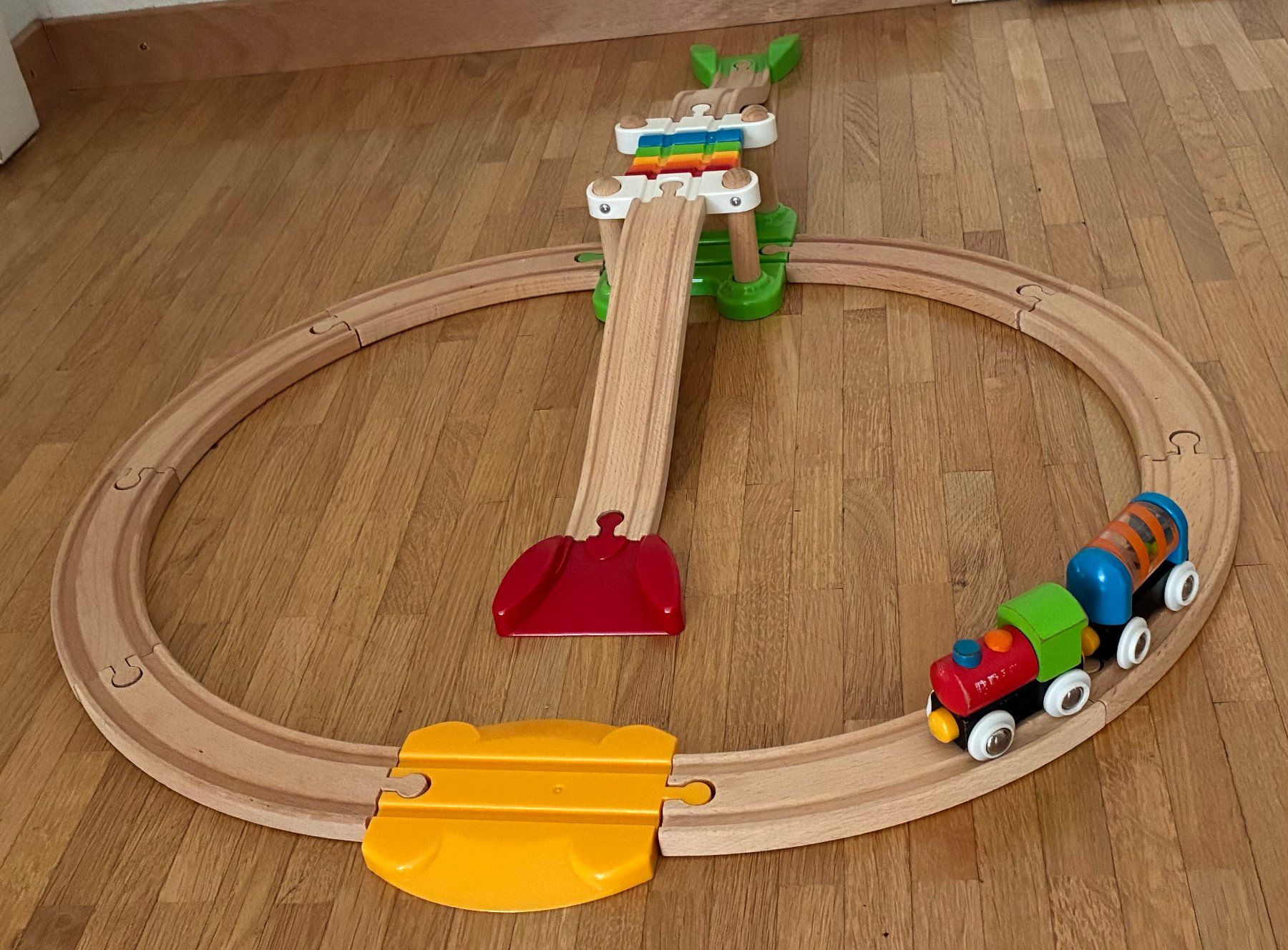 Brio Giocattoli: Petit train BRIO (dès 18 mois) – Usato da Lausanne venduto da Cocotteka