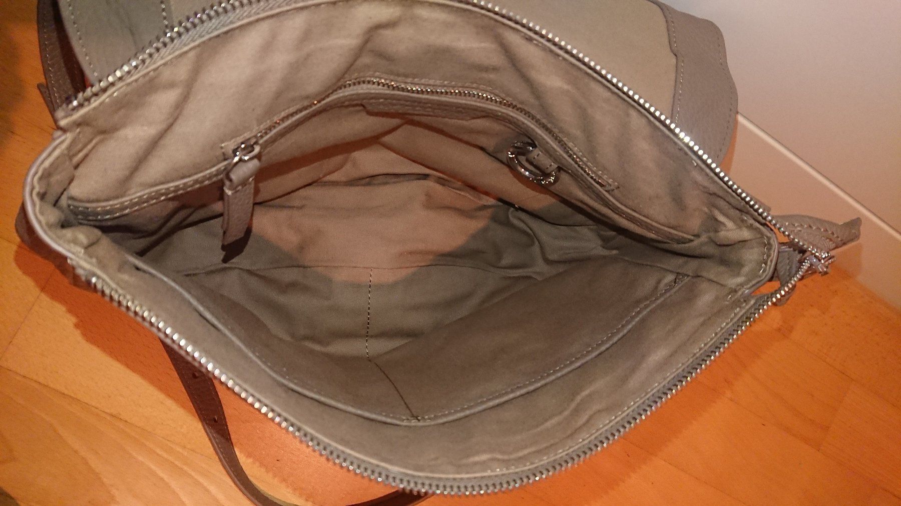 Liebeskind Taschen für Damen: Liebeskind Berlin - Ledertasche – Gebraucht aus Egg b. Zürich von orwell1984 6