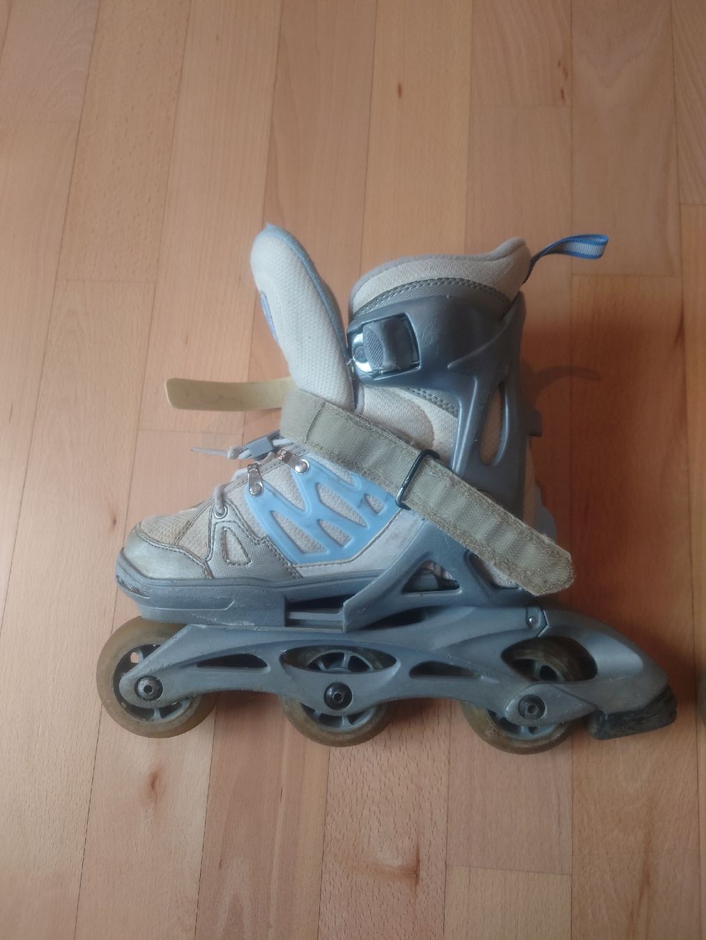 Pattini in linea & Pattini a rotelle: Rollerskates/Inlineskates von Rollerblade – Usato da Boningen venduto da Swyt 3