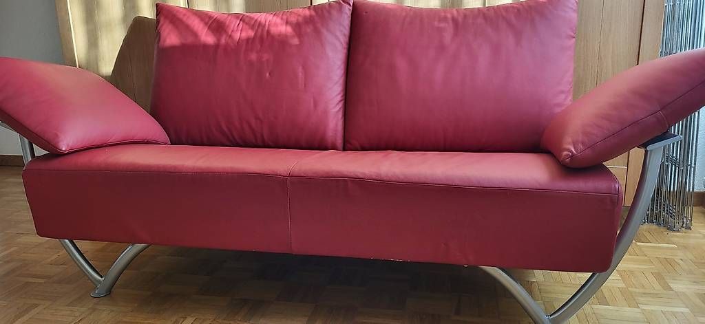 Divani: KEBE 2-er Echtledersofa rot – Usato da Neuendorf venduto da roe_v8lf