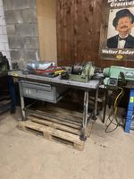 Werkbank mit Gewindeschneider