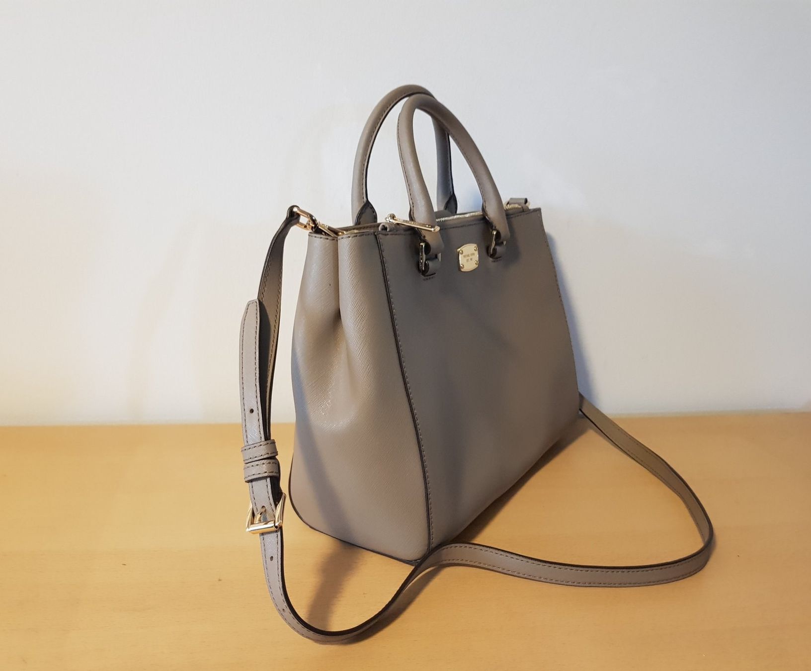 Michael Kors Borse da donna: Michael Kors Handtasche beige – Usato da Basel venduto da Birs868 3