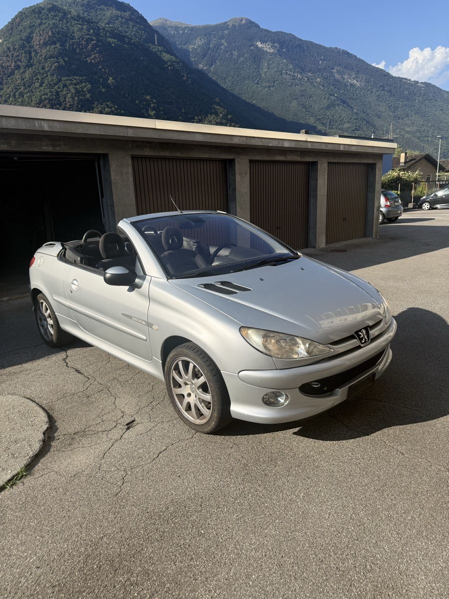 Peugeot Autos: Peugeot 206 cabrio – D'occasion à Gorduno par Dr.brown 2