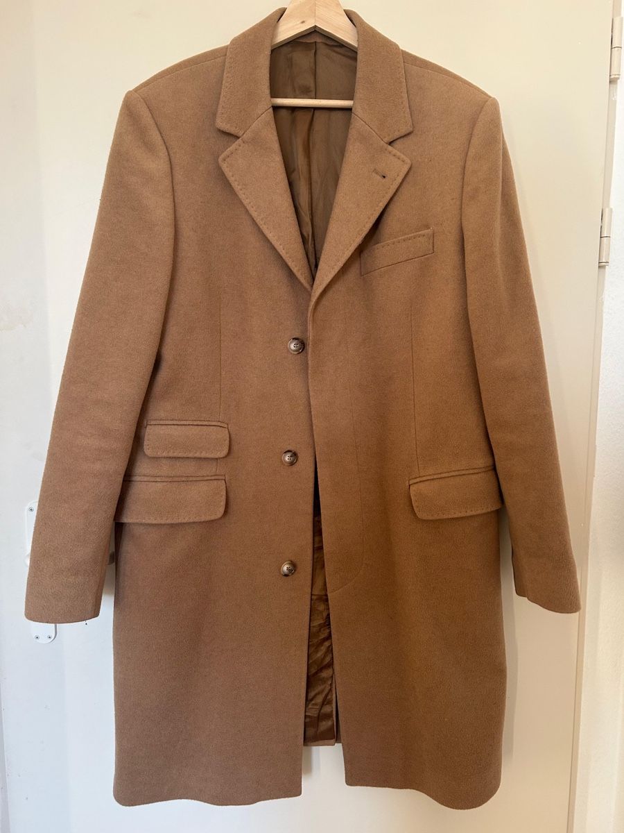 Cappotti: Manteau beige en laine – Usato da etagnières venduto da isoz01