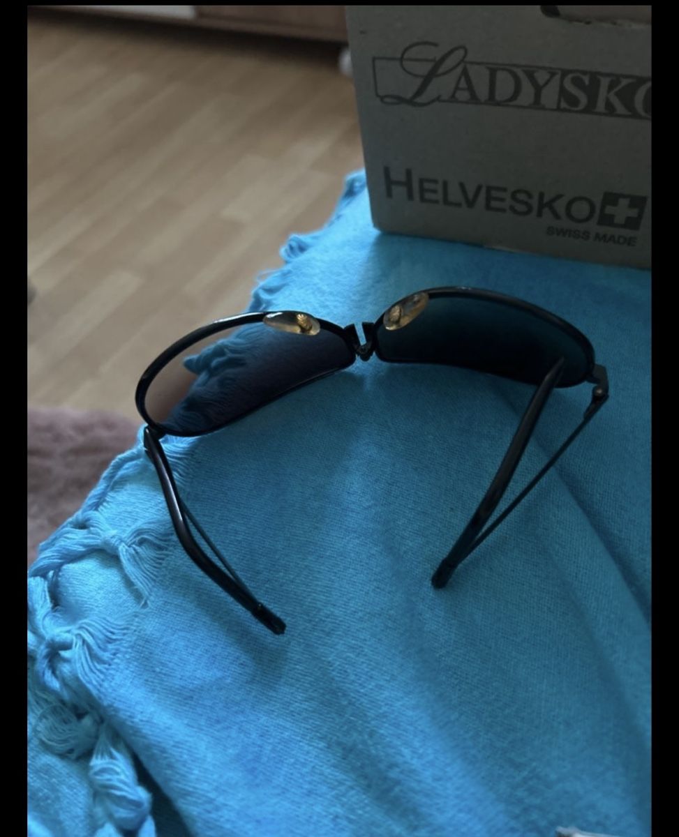 Occhiali & Lenti: Zusammenlegbare Sonnenbrille – Usato da Rüti ZH venduto da Masken 3