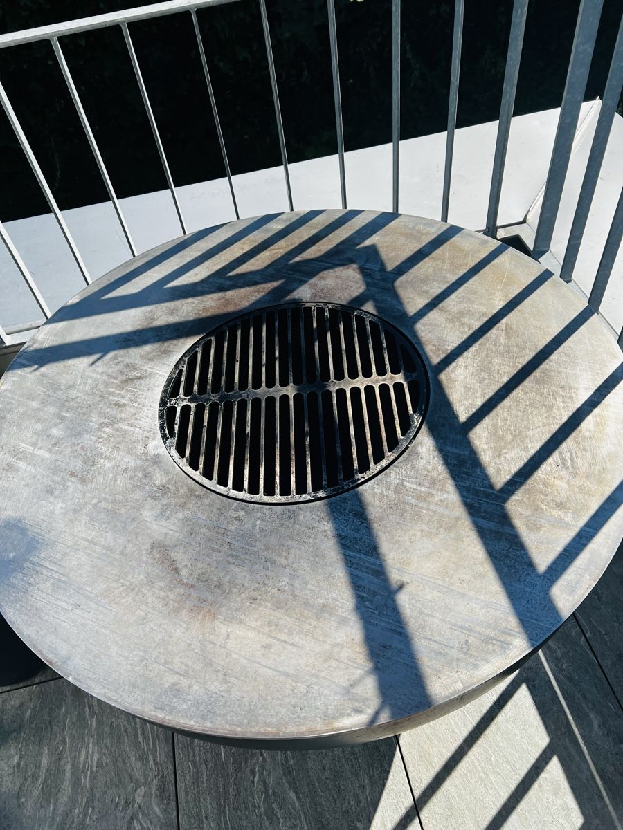 Bracieri: Feuerschale mit Grillring aus Stahl gebraucht – Usato da Rorschach venduto da lvi_p29s 1