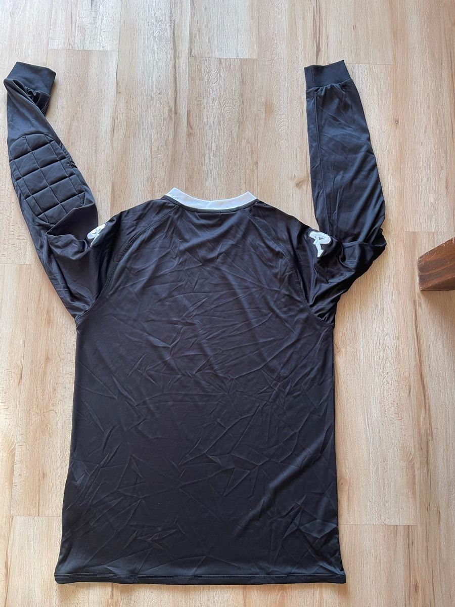 Kappa Canottiere & Pantaloni: Maillot pull  Kappa noir avec protections Large comme neuf – Nuovo (secondo la descrizione) da Kloten venduto da Vermicelles 1