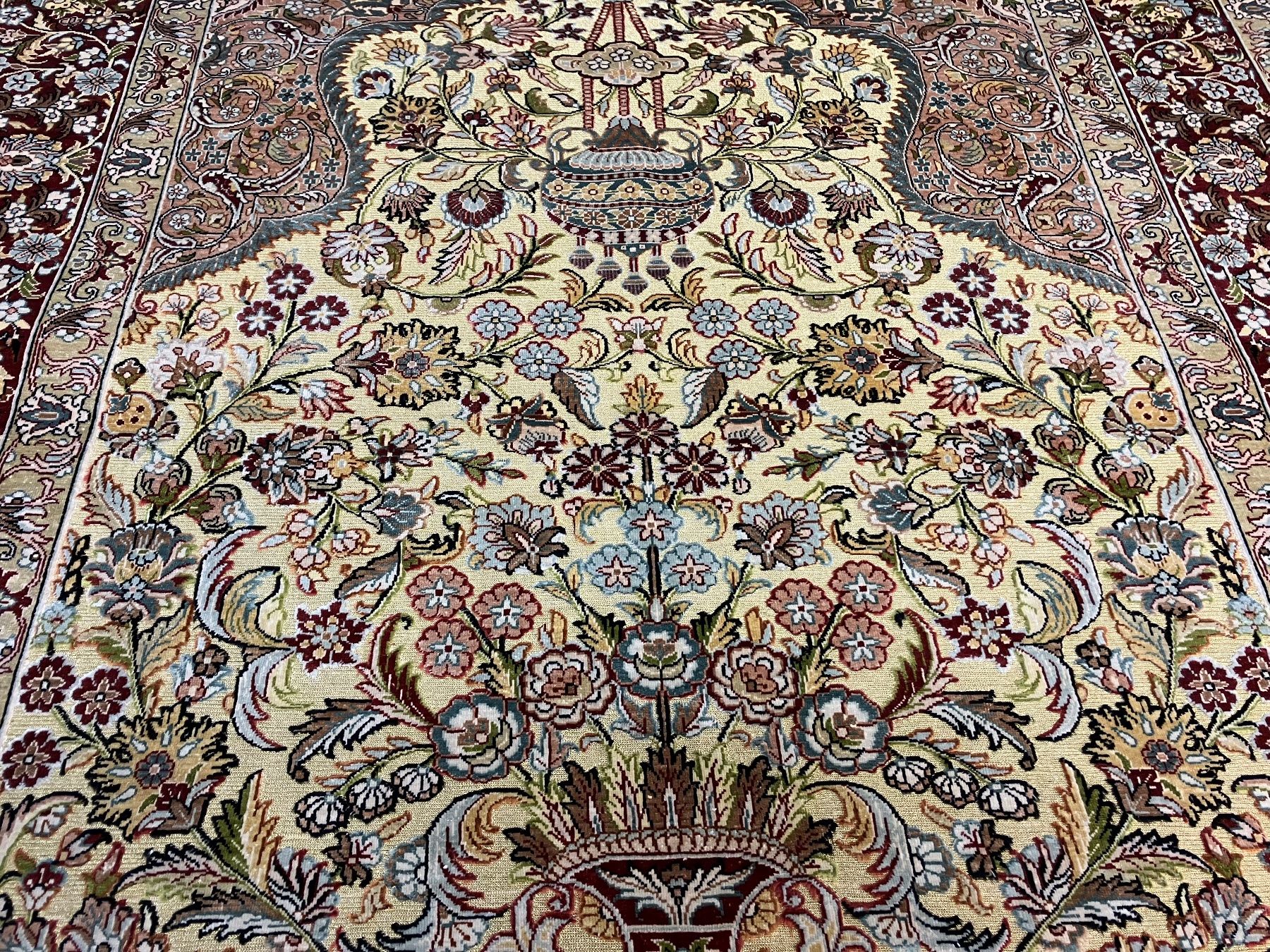Tappeti: Hereke Seidenteppich sehr fein143x103cm – Usato da Zürich venduto da Artnuvo 3