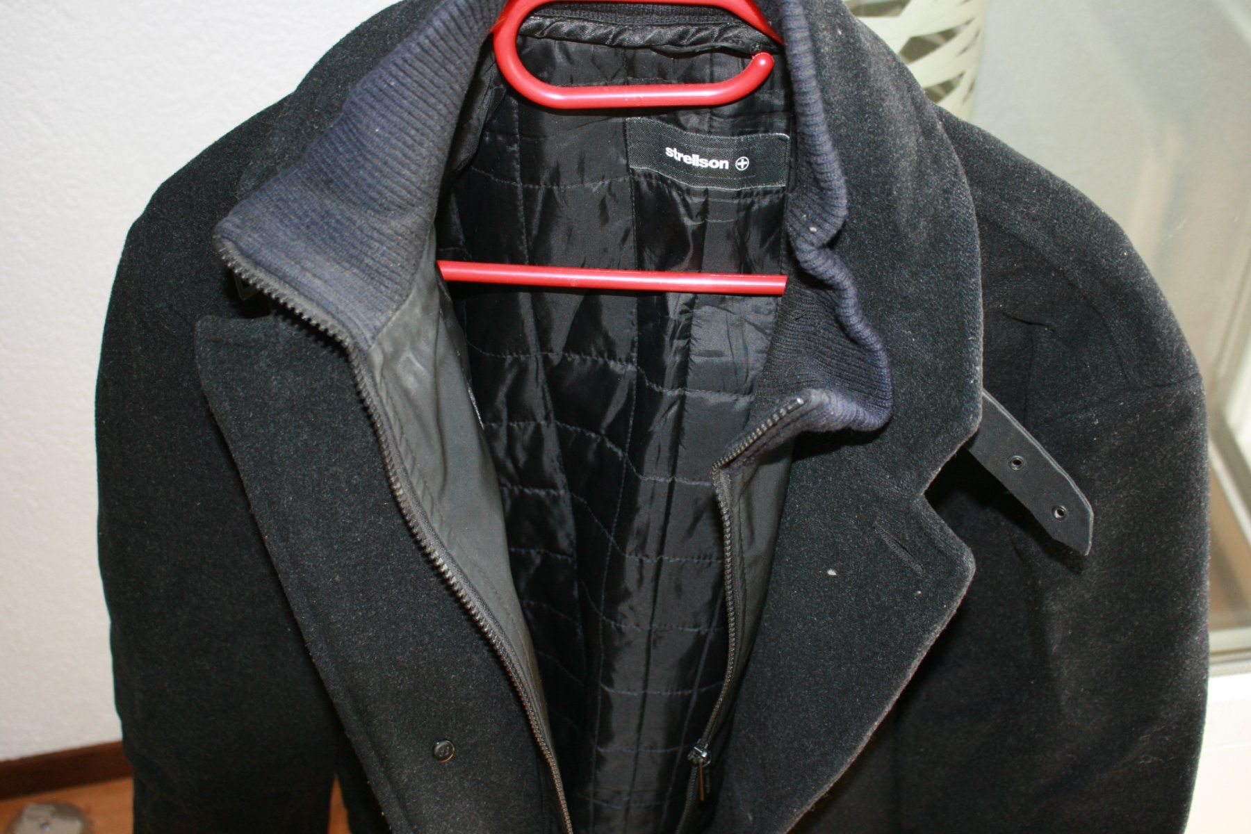 Strellson Cappotti: Strellson Mantel schwarz – Usato da Bern venduto da Puket 1
